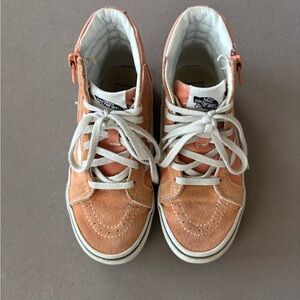 Vans Kids Sneakers in Peach and White